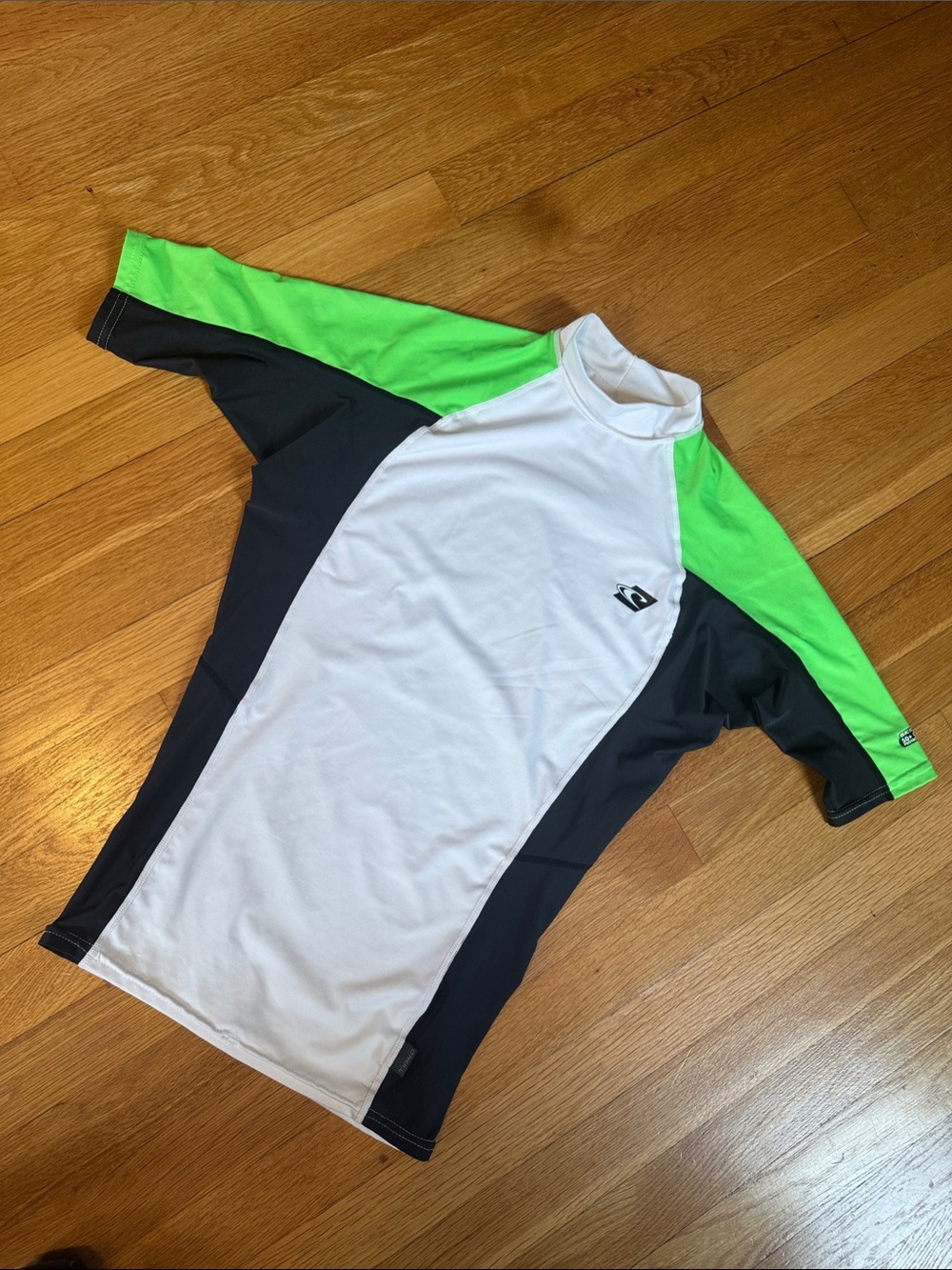 O'Neill Men’s Short Sleeve Rash Guard - White, Black & Neon Green